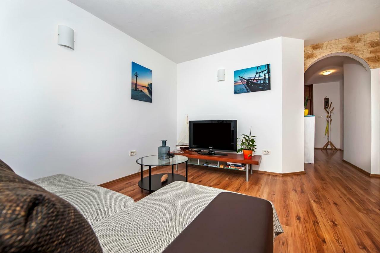 Apartment Thalassa Rovinj Exterior foto