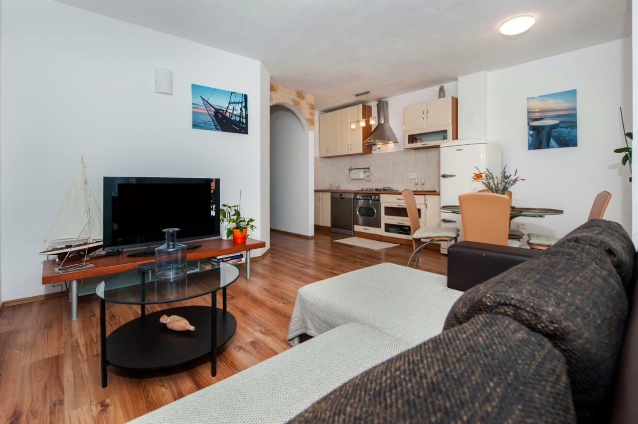 Apartment Thalassa Rovinj Exterior foto